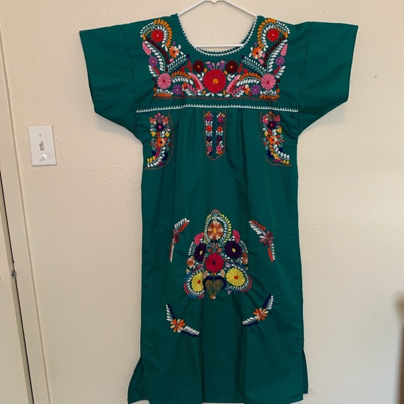Vintage Dresses & Skirts - Mexican embroidered dress vintage green XL